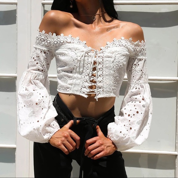 Last 1🆕Lana White Eyelet Off the Shoulder Top - Picture 3 of 7
